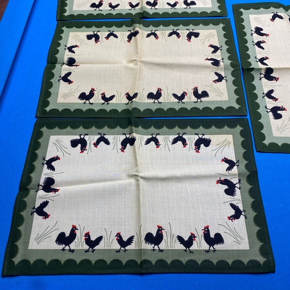 Set of 4 Rooster Vintage Print Placemats - Green & Cream - Picture 2 of 6